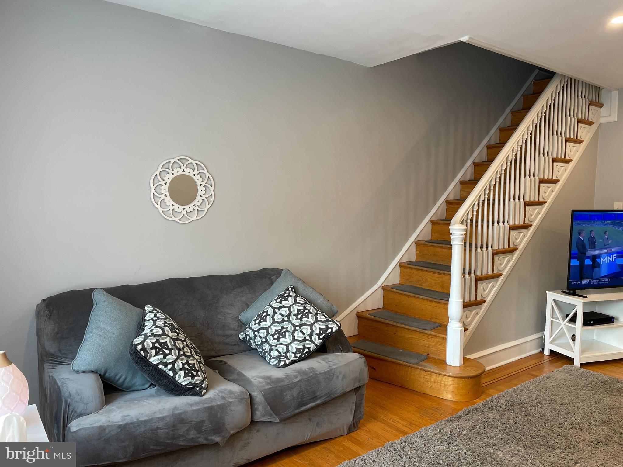 MAYFAIR (WEST) - Residential