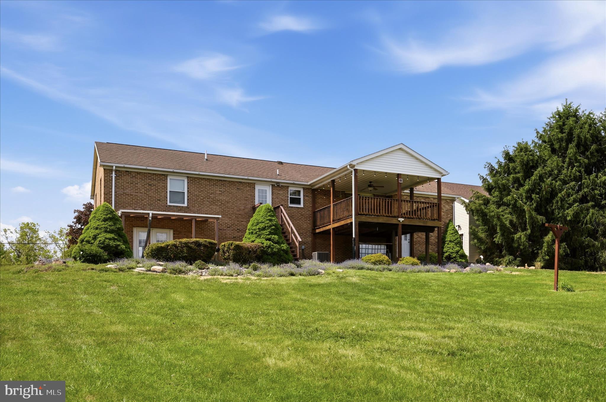 FAIRVIEW - Residential