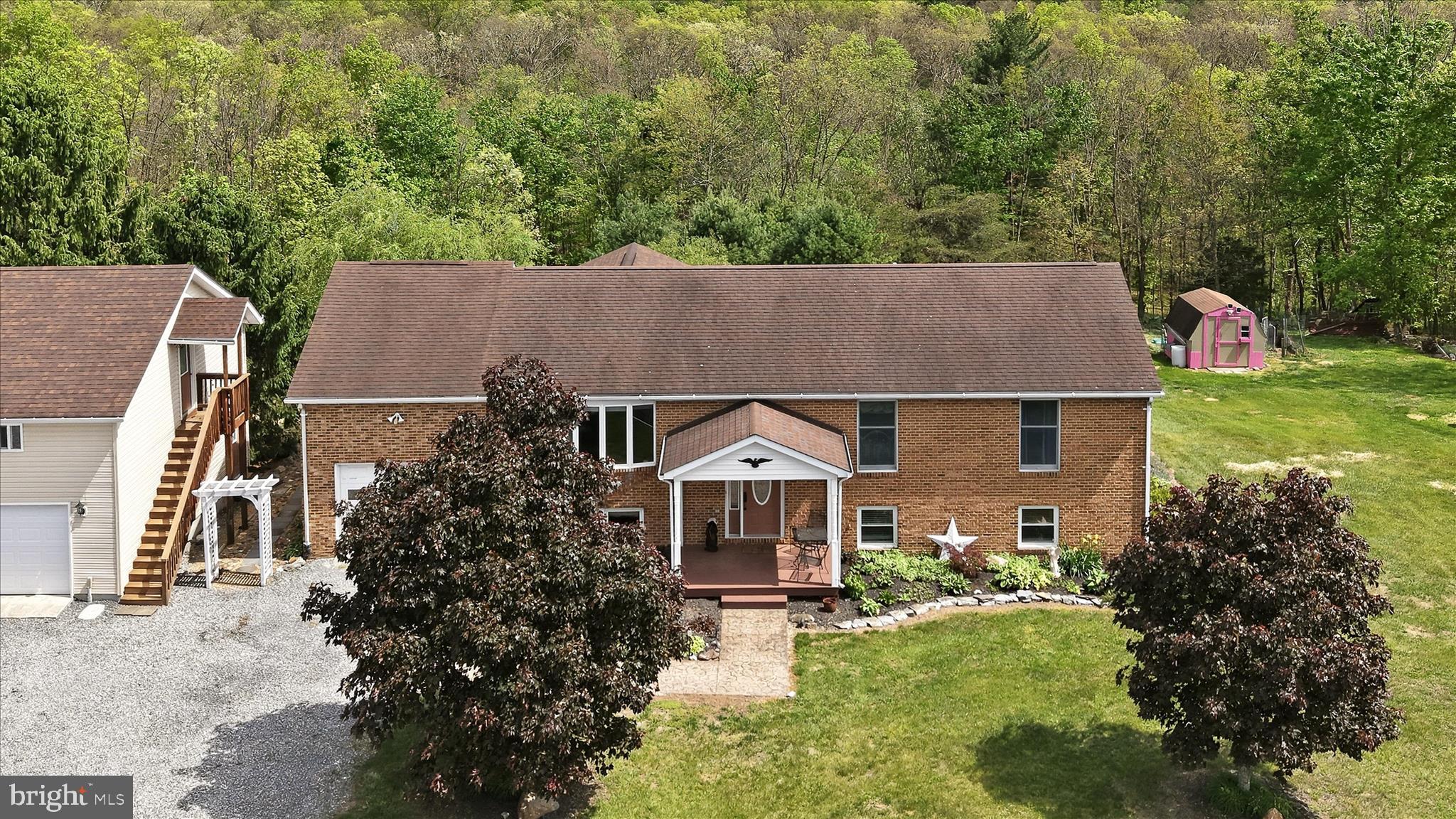 FAIRVIEW - Residential