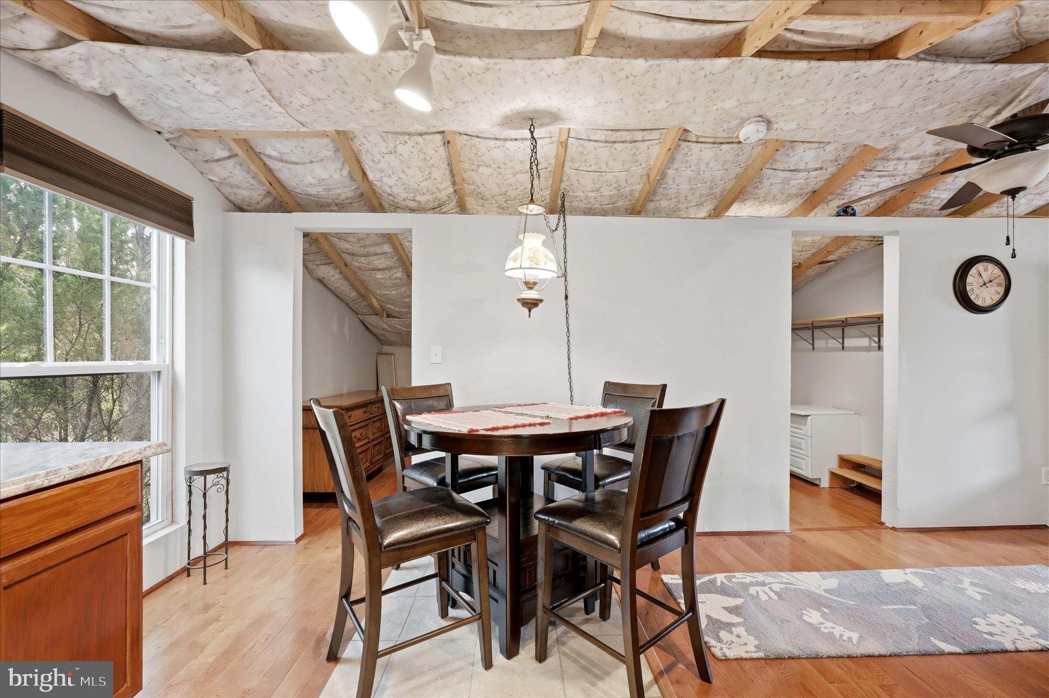 FAIRVIEW - Residential