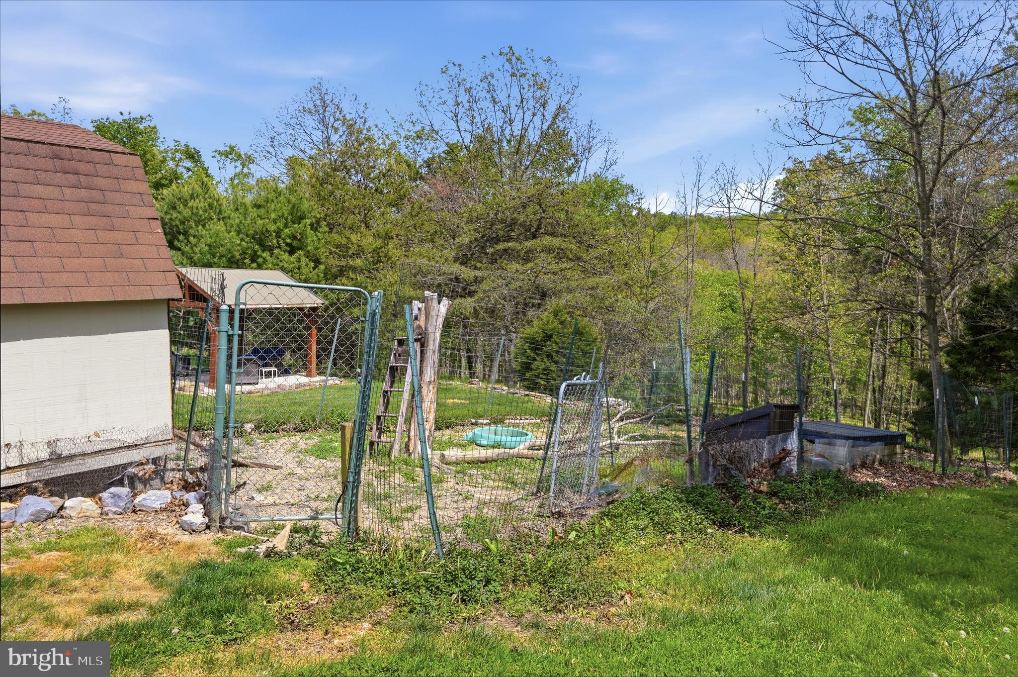 FAIRVIEW - Residential