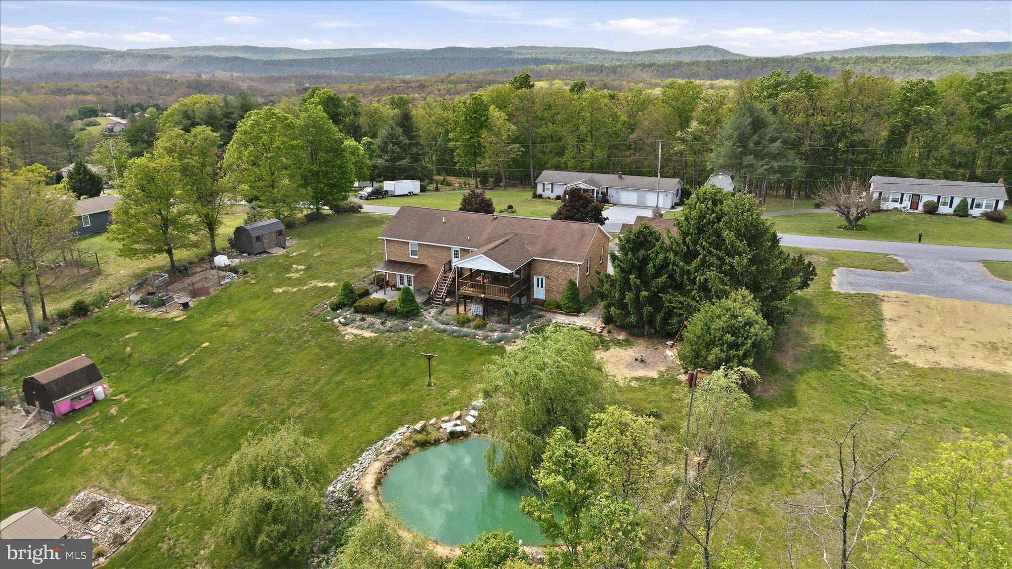 FAIRVIEW - Residential