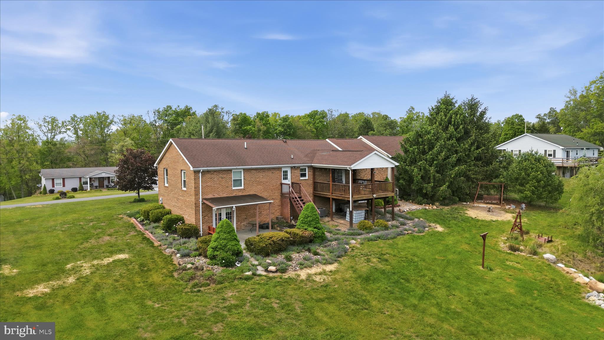 FAIRVIEW - Residential