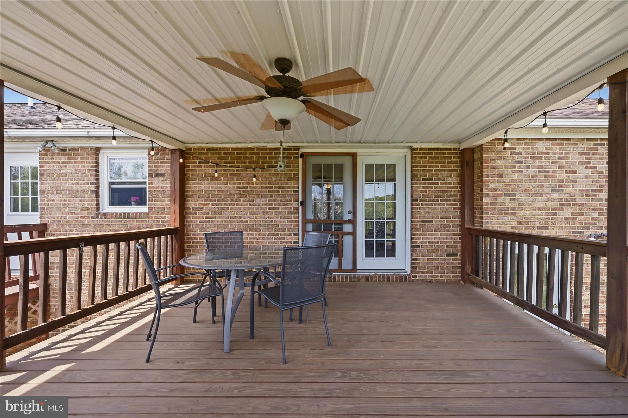 FAIRVIEW - Residential