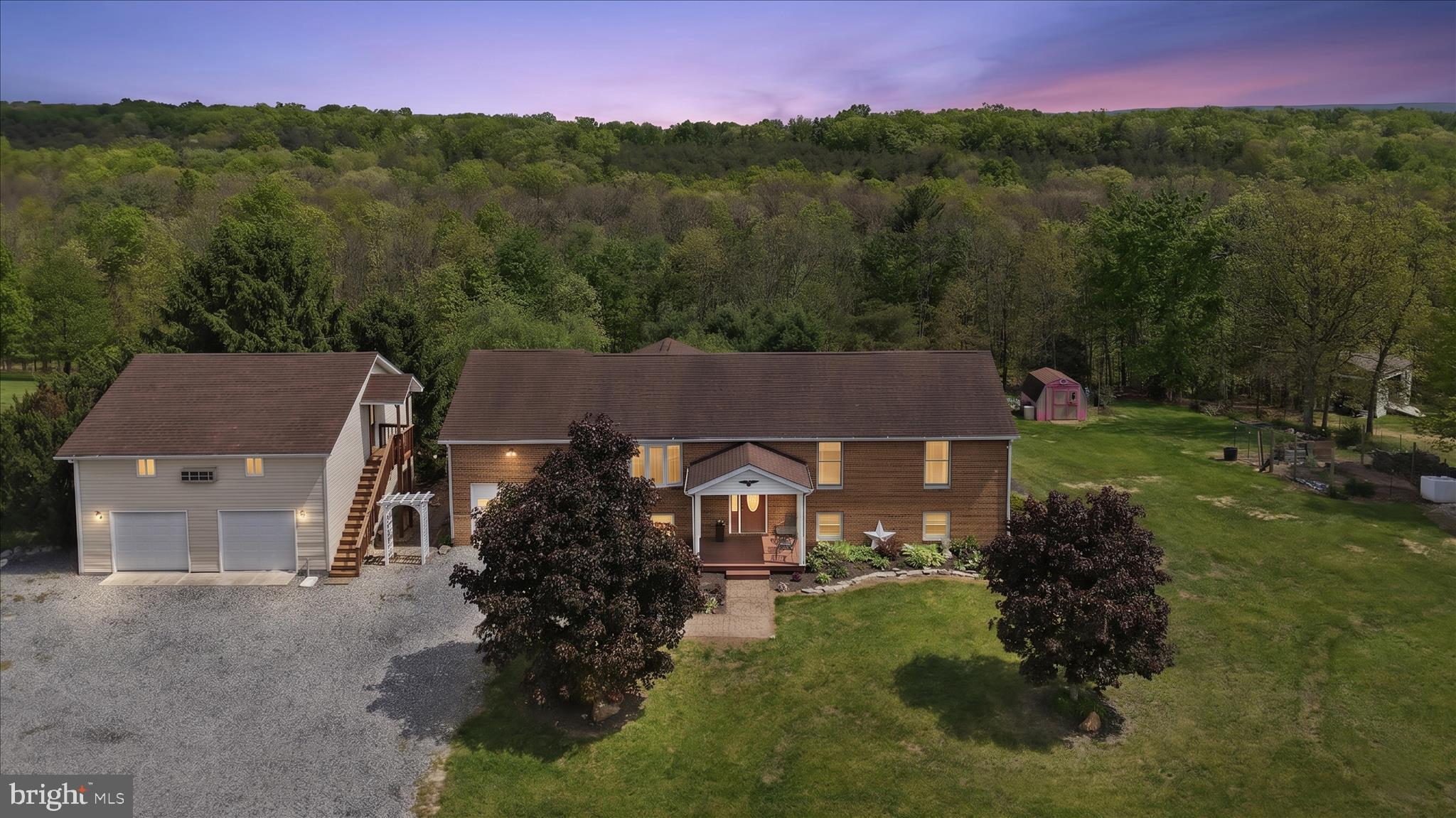 FAIRVIEW - Residential