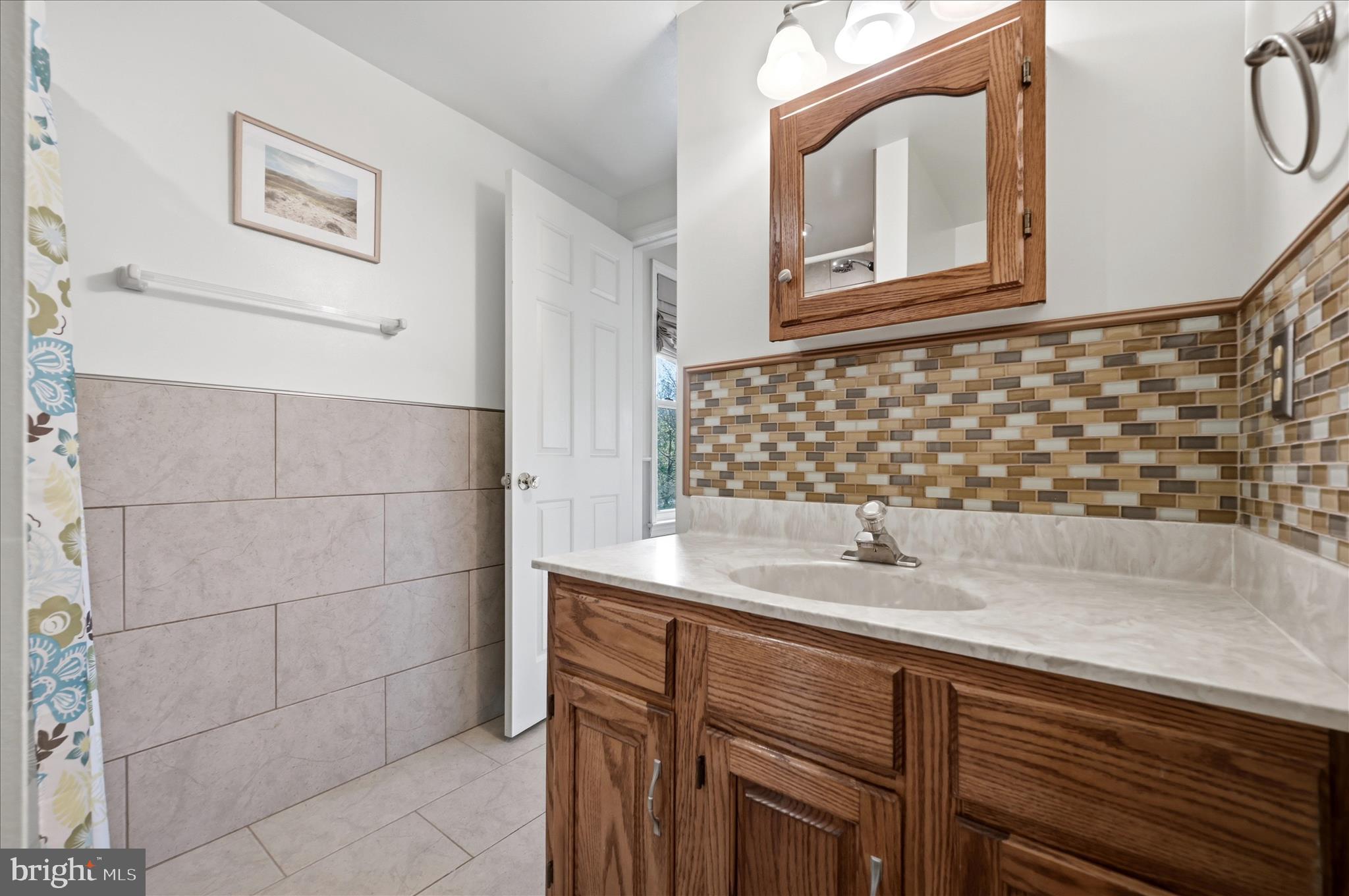 FAIRVIEW - Residential