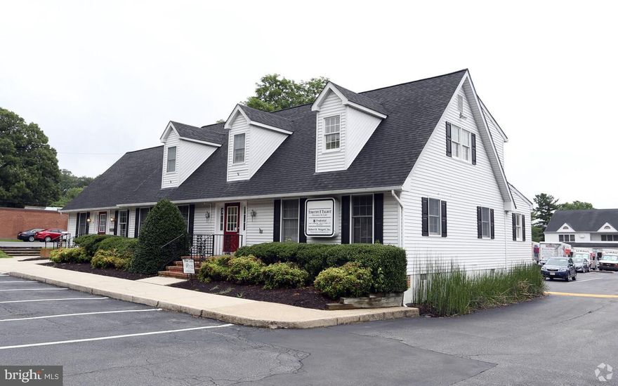 This 919 SF space fronts Defense Highway with a traffic count of over 20,000 cars per day and plenty of parking. With great street visibiity and signage opportunities, this space is conducive to conducting retail, general office or professional services. Space consists of one large open space with two private offices. In an office/retail complex that's very "tenant-stable," this space will allow you to elevate your business to the next level and ensure your success.