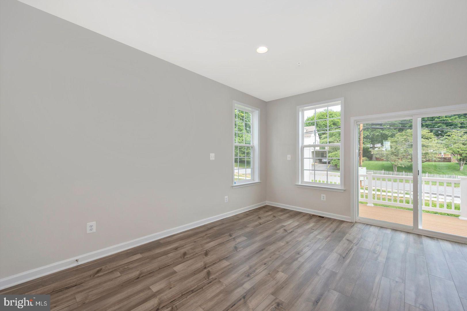 MIDDLETOWN - Residential Lease