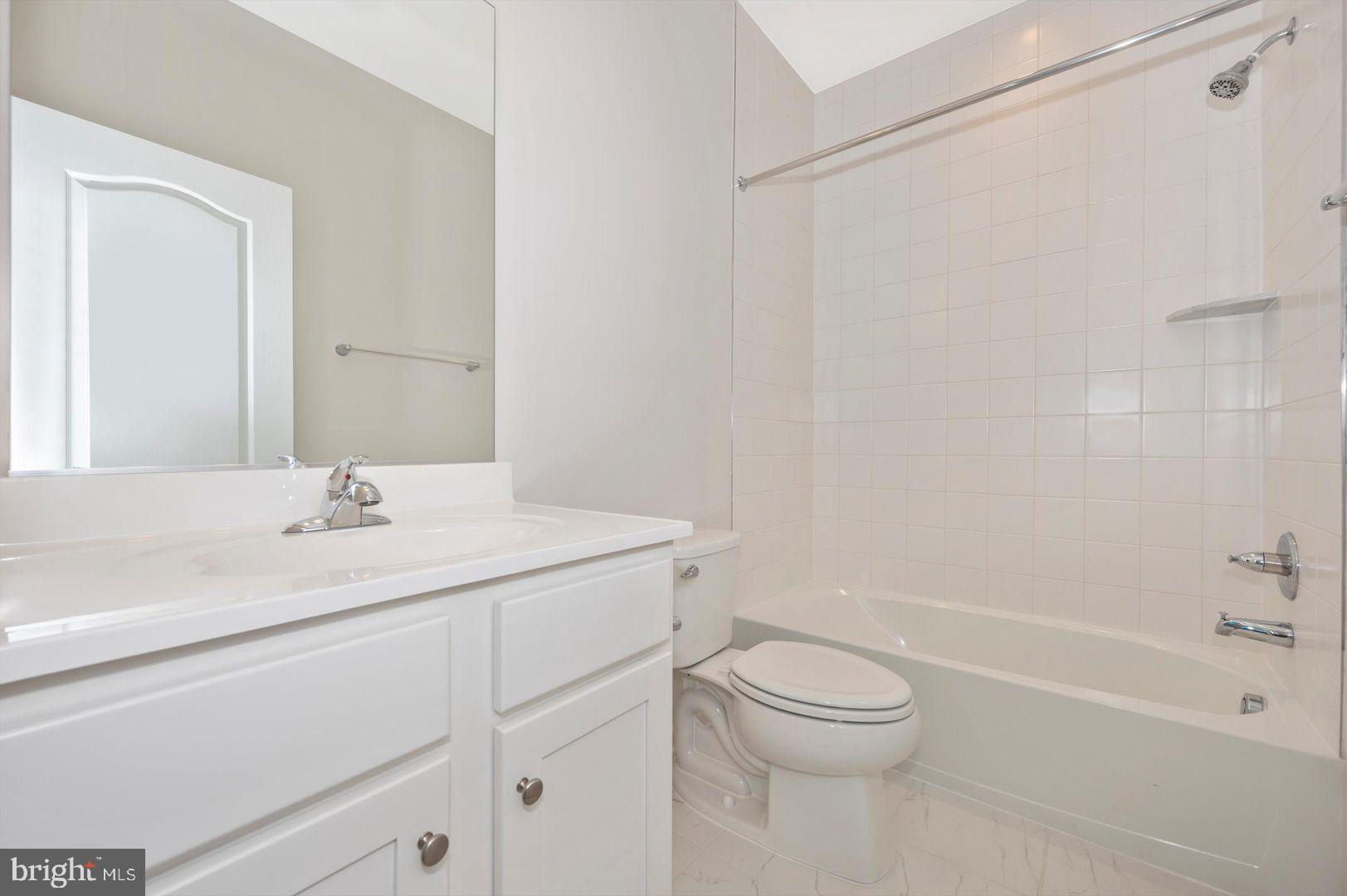 MIDDLETOWN - Residential Lease