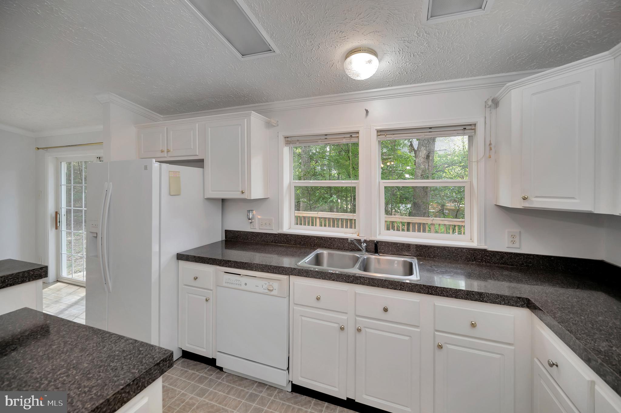 LAKE OF THE WOODS - Residential