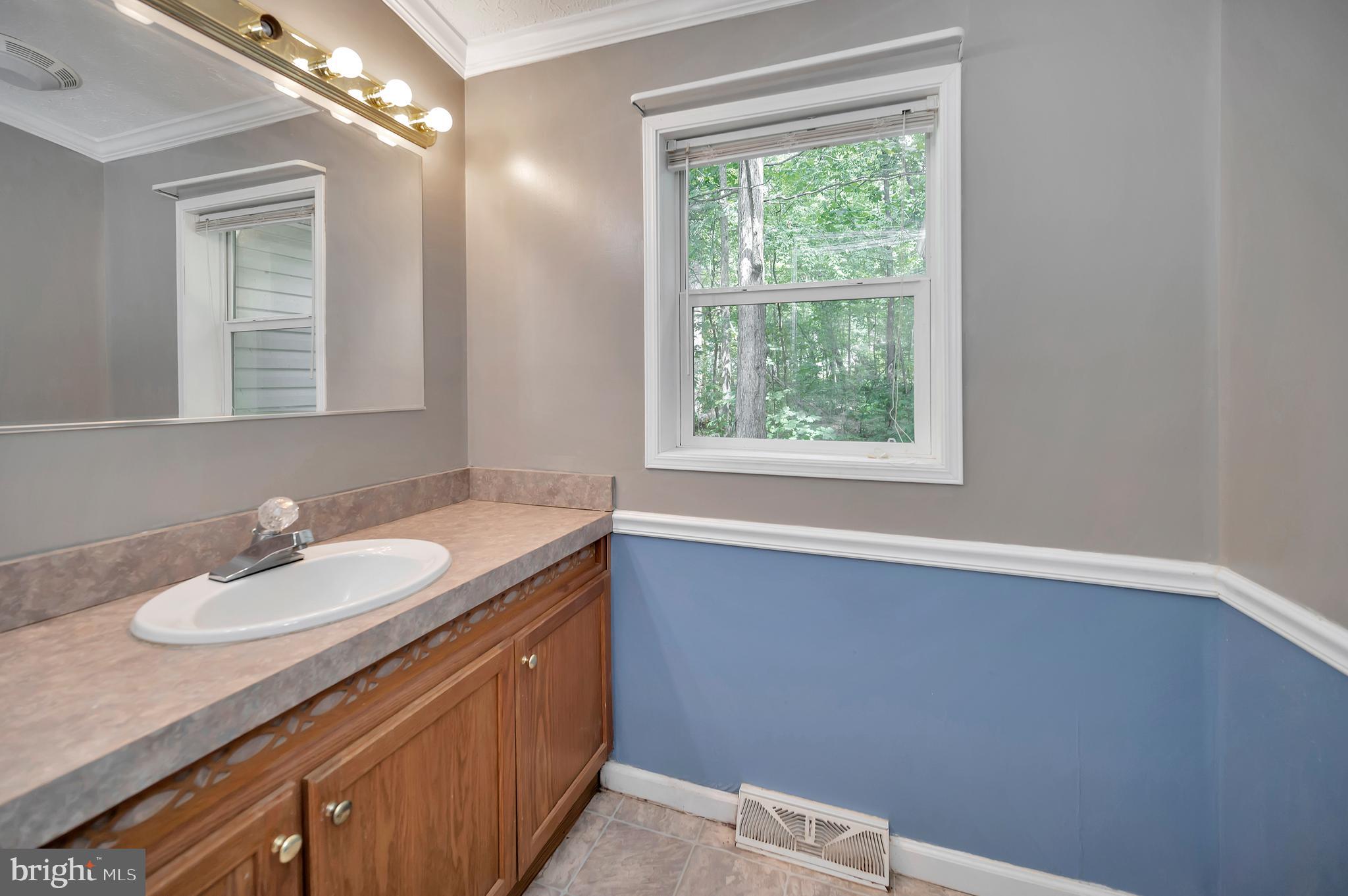 LAKE OF THE WOODS - Residential