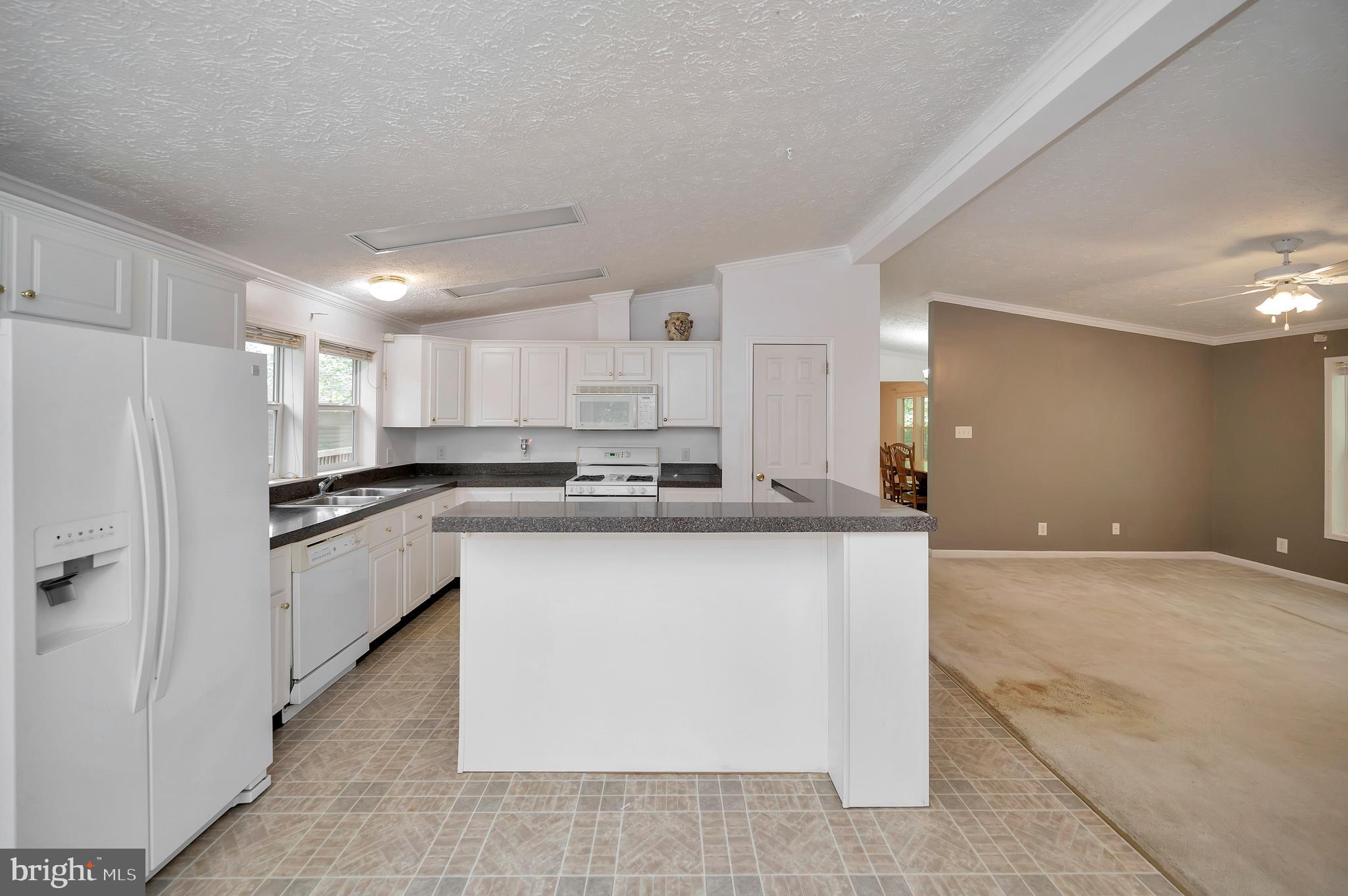 LAKE OF THE WOODS - Residential