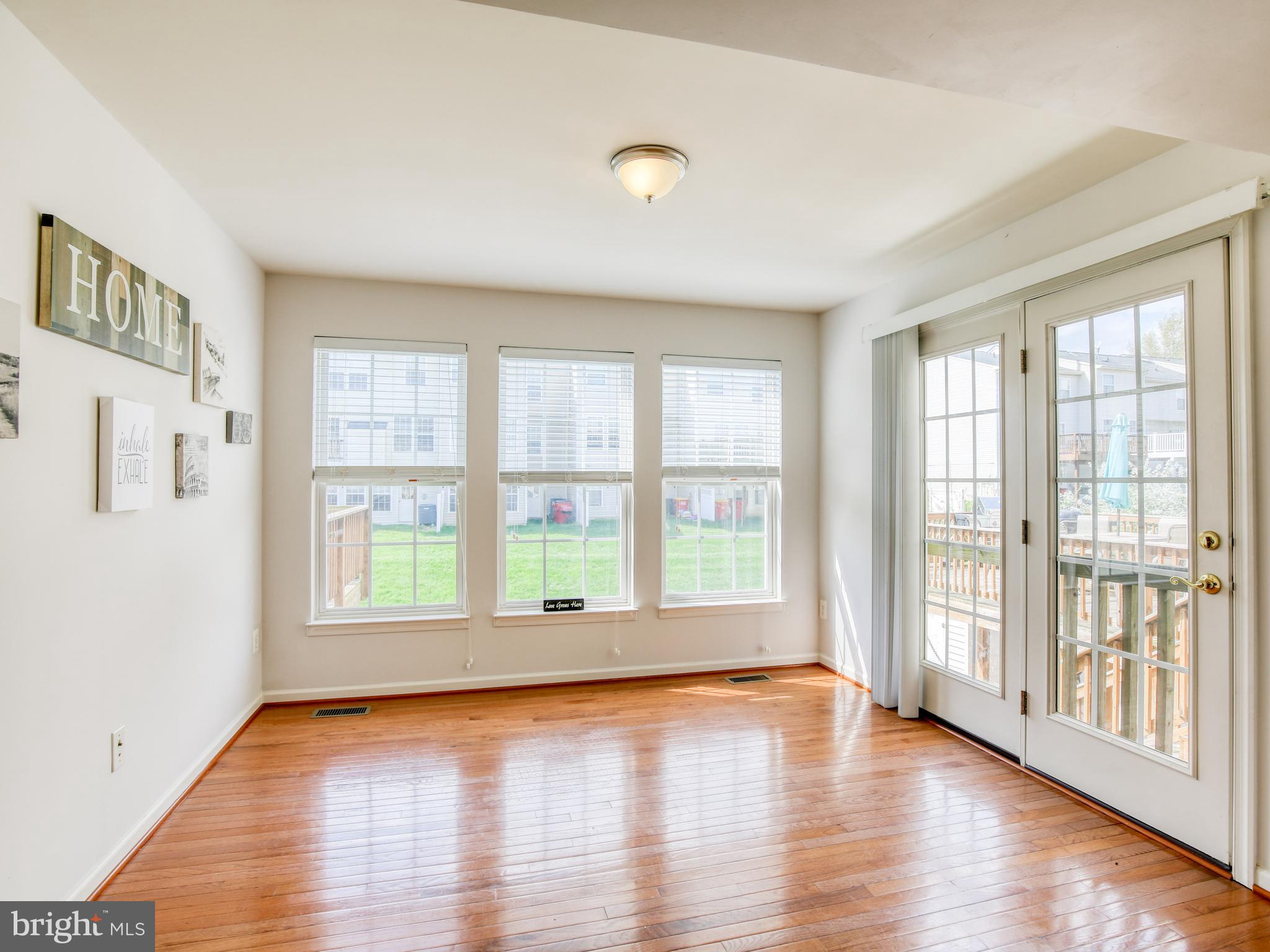 LAKELAND PLACE - Residential