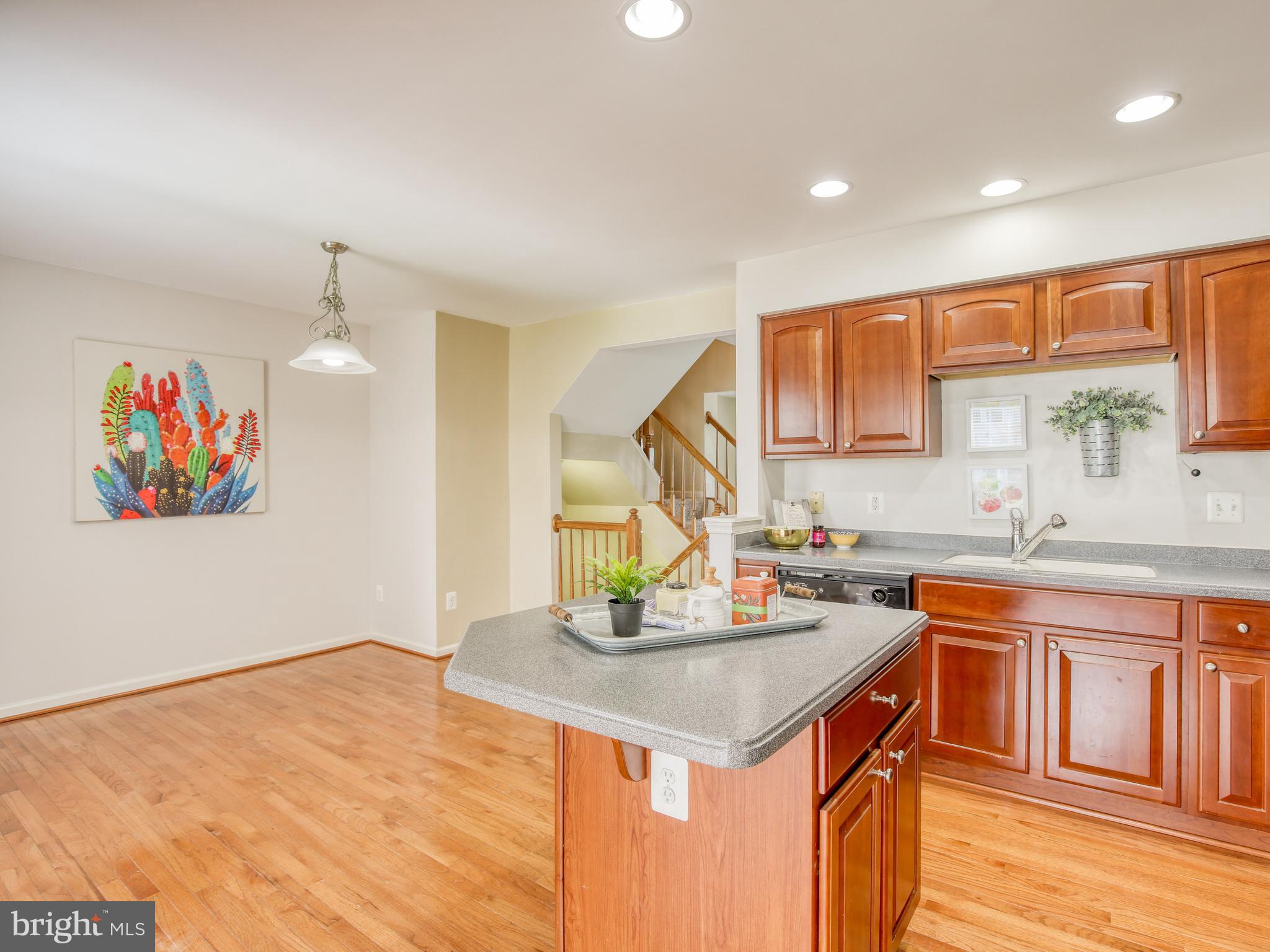 LAKELAND PLACE - Residential