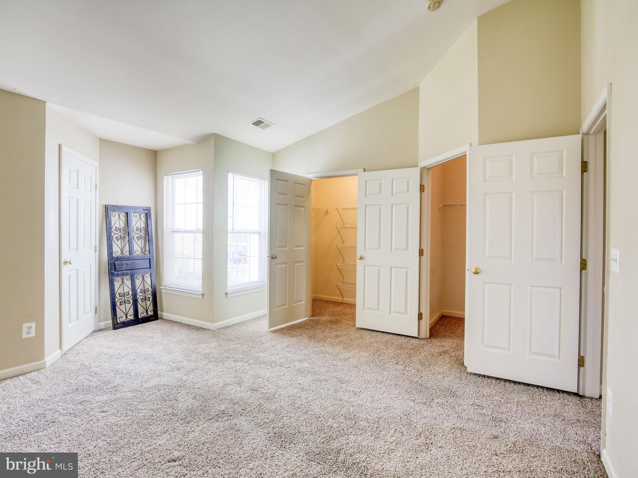 LAKELAND PLACE - Residential