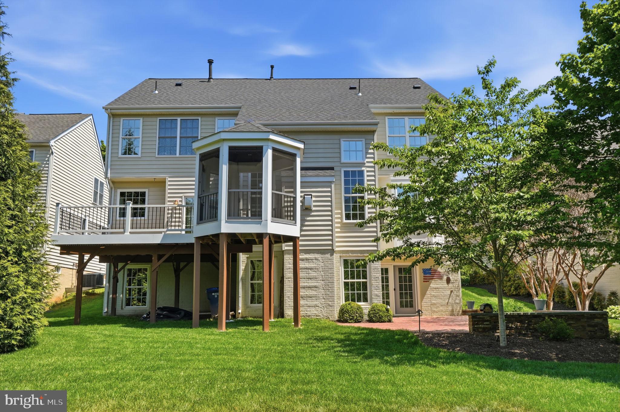 INNISBROOKE - Residential