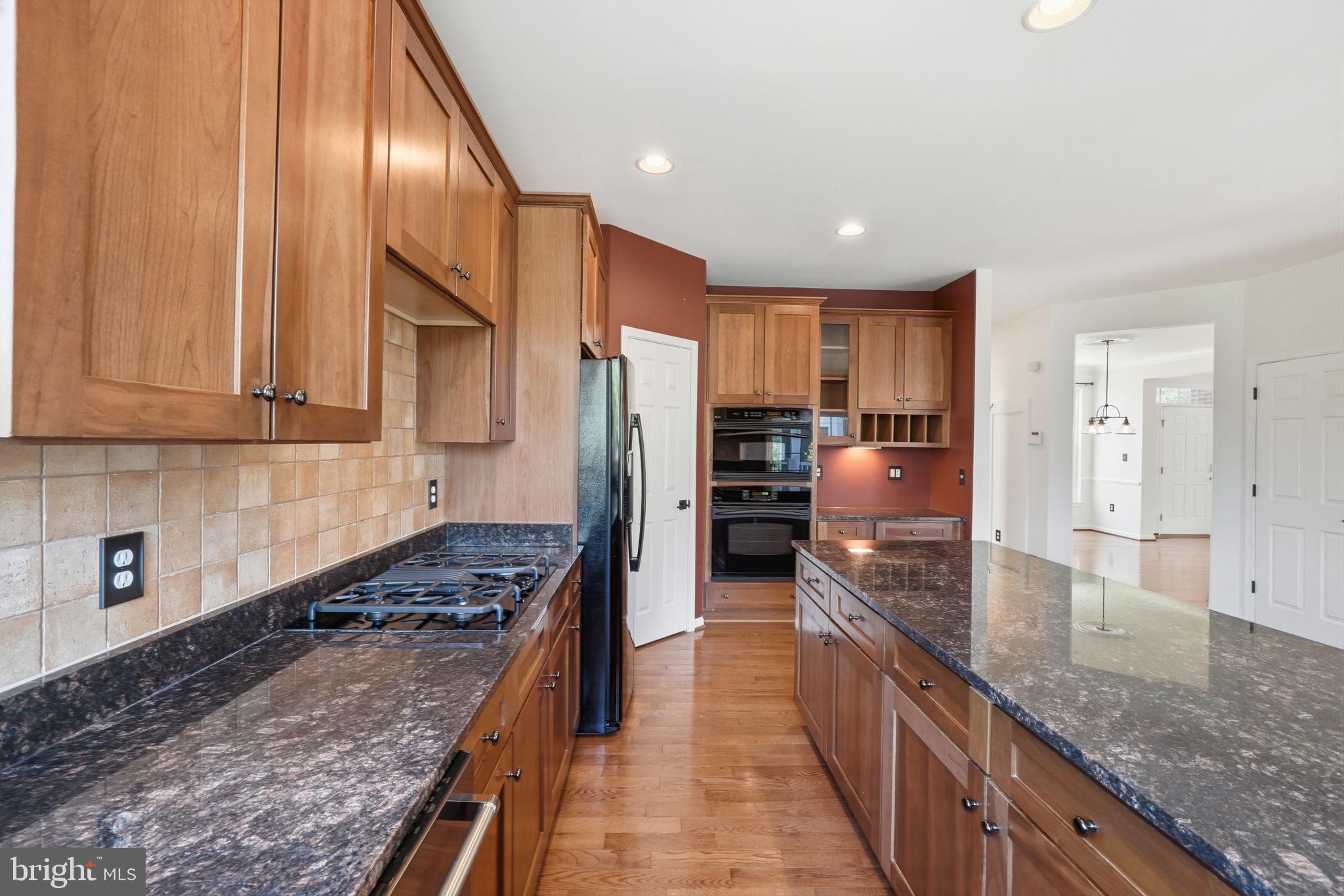 INNISBROOKE - Residential