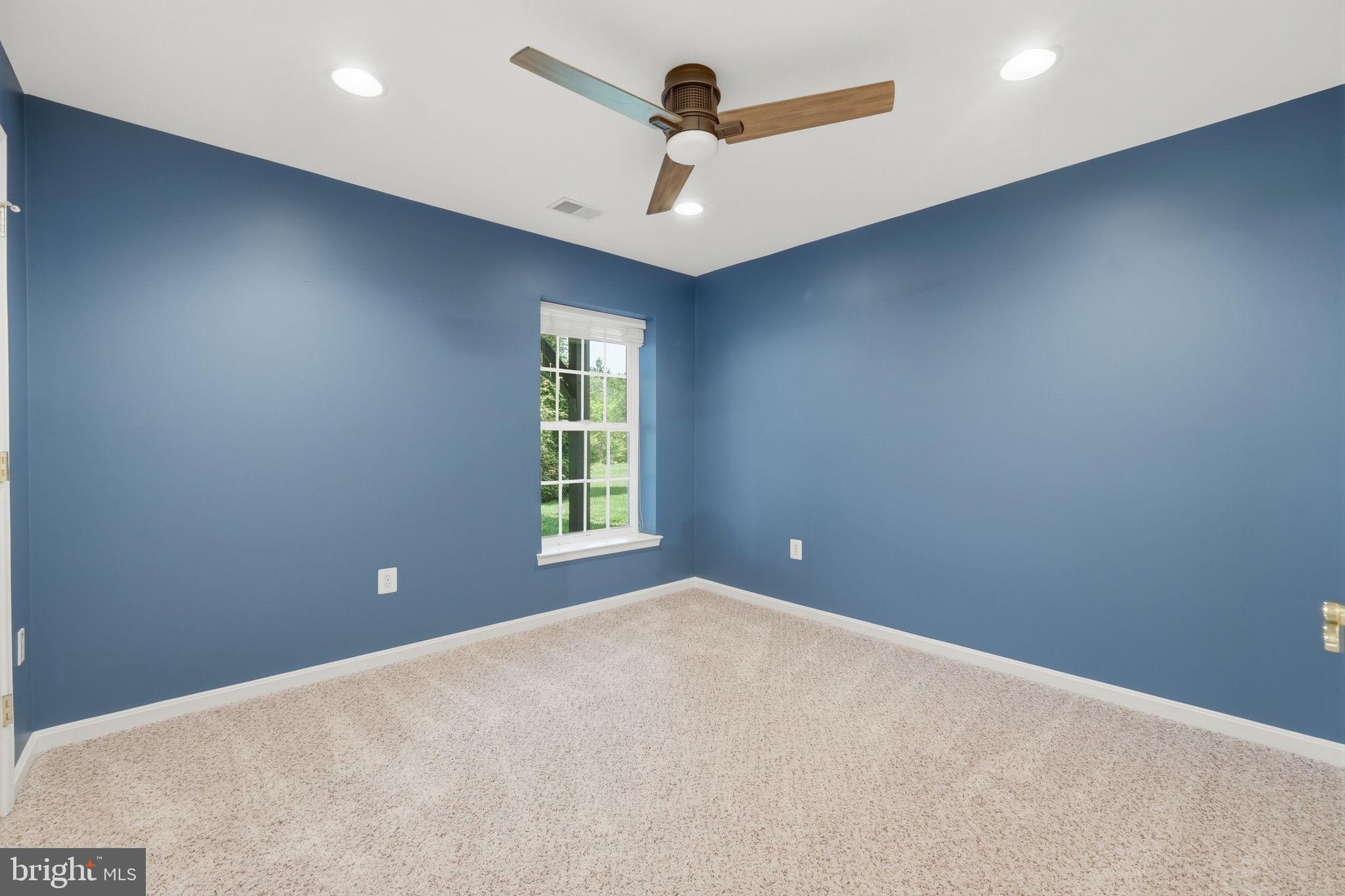 INNISBROOKE - Residential