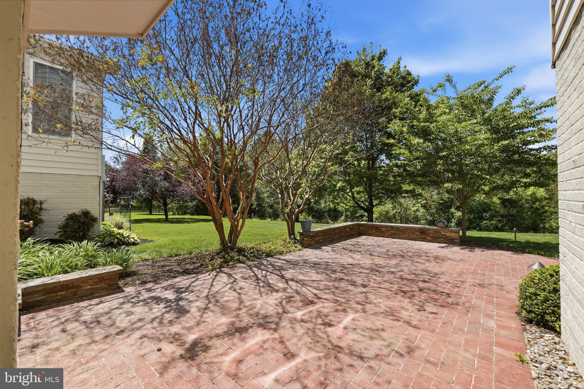 INNISBROOKE - Residential