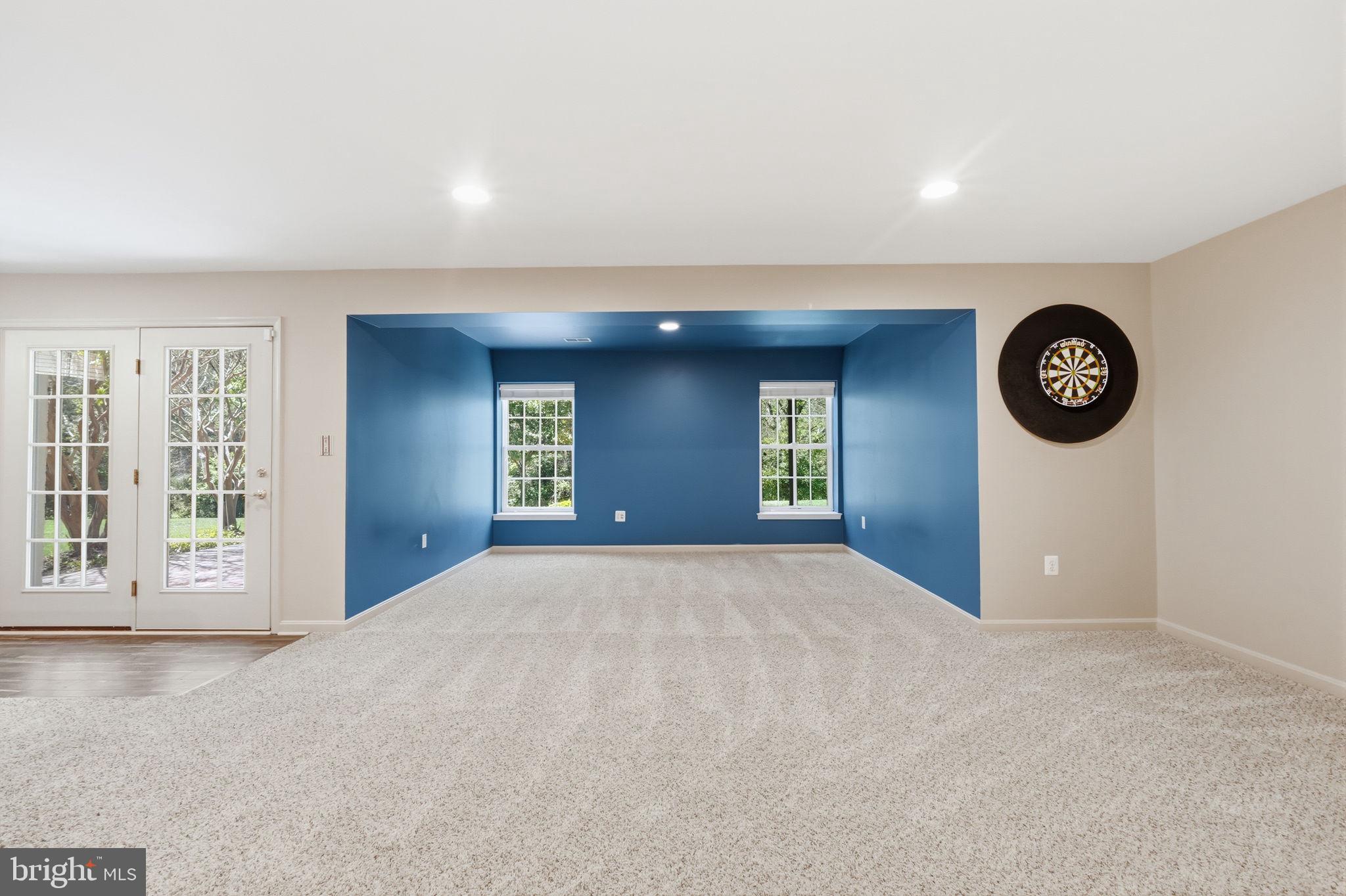 INNISBROOKE - Residential