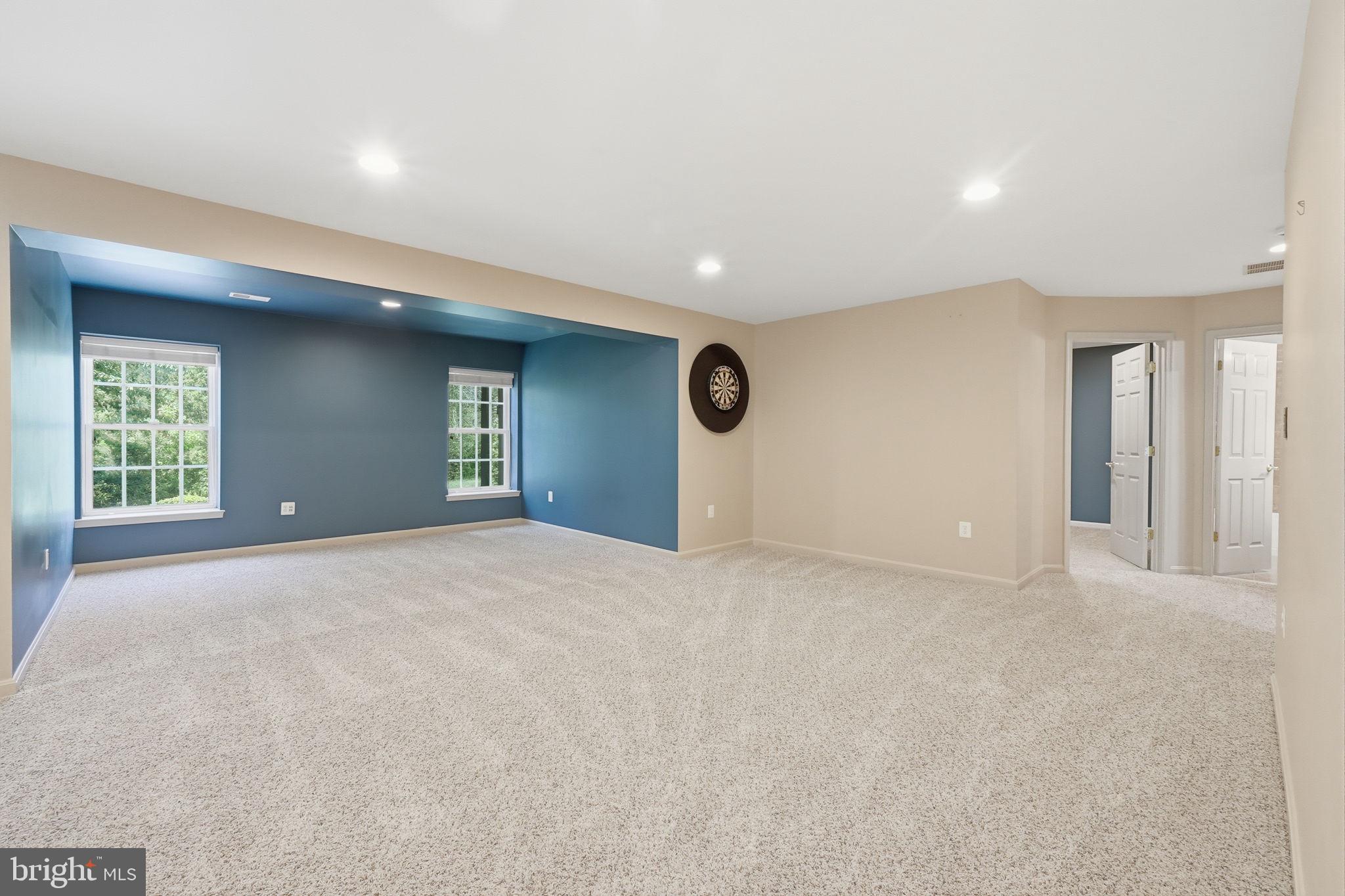 INNISBROOKE - Residential