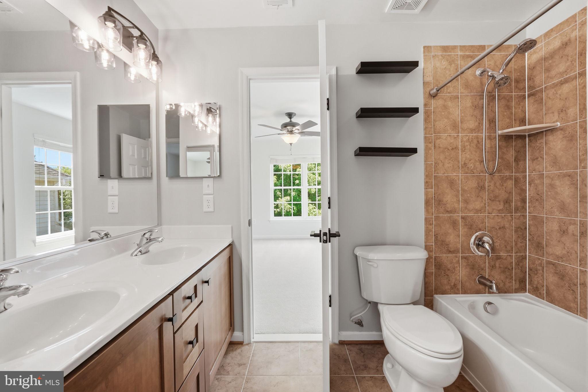INNISBROOKE - Residential