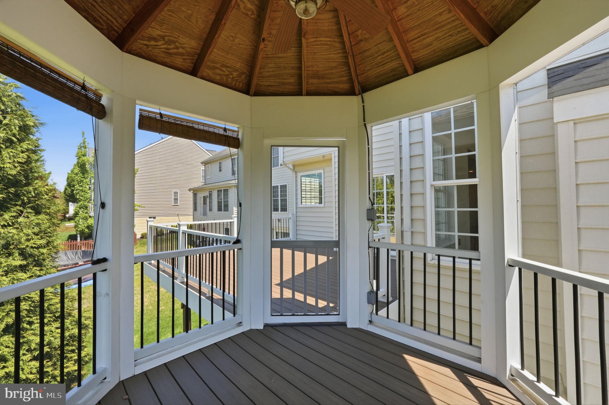INNISBROOKE - Residential