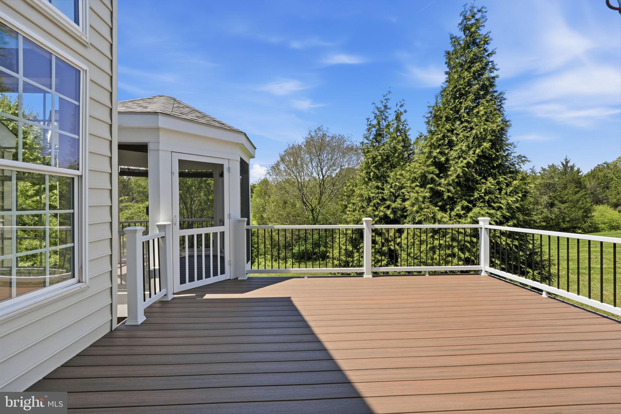 INNISBROOKE - Residential