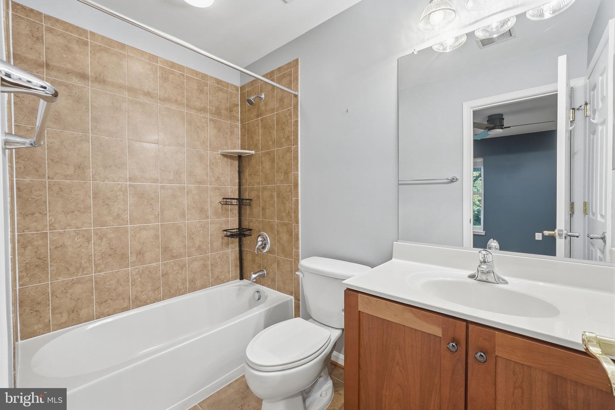INNISBROOKE - Residential