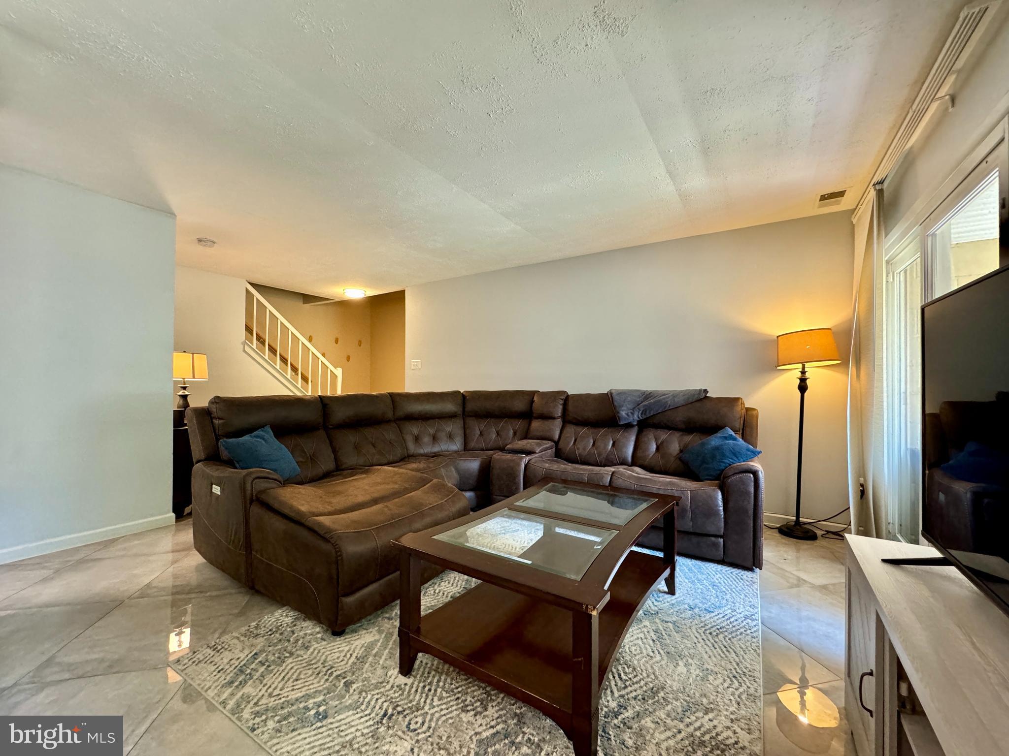 SEQUOYAH - Residential Lease