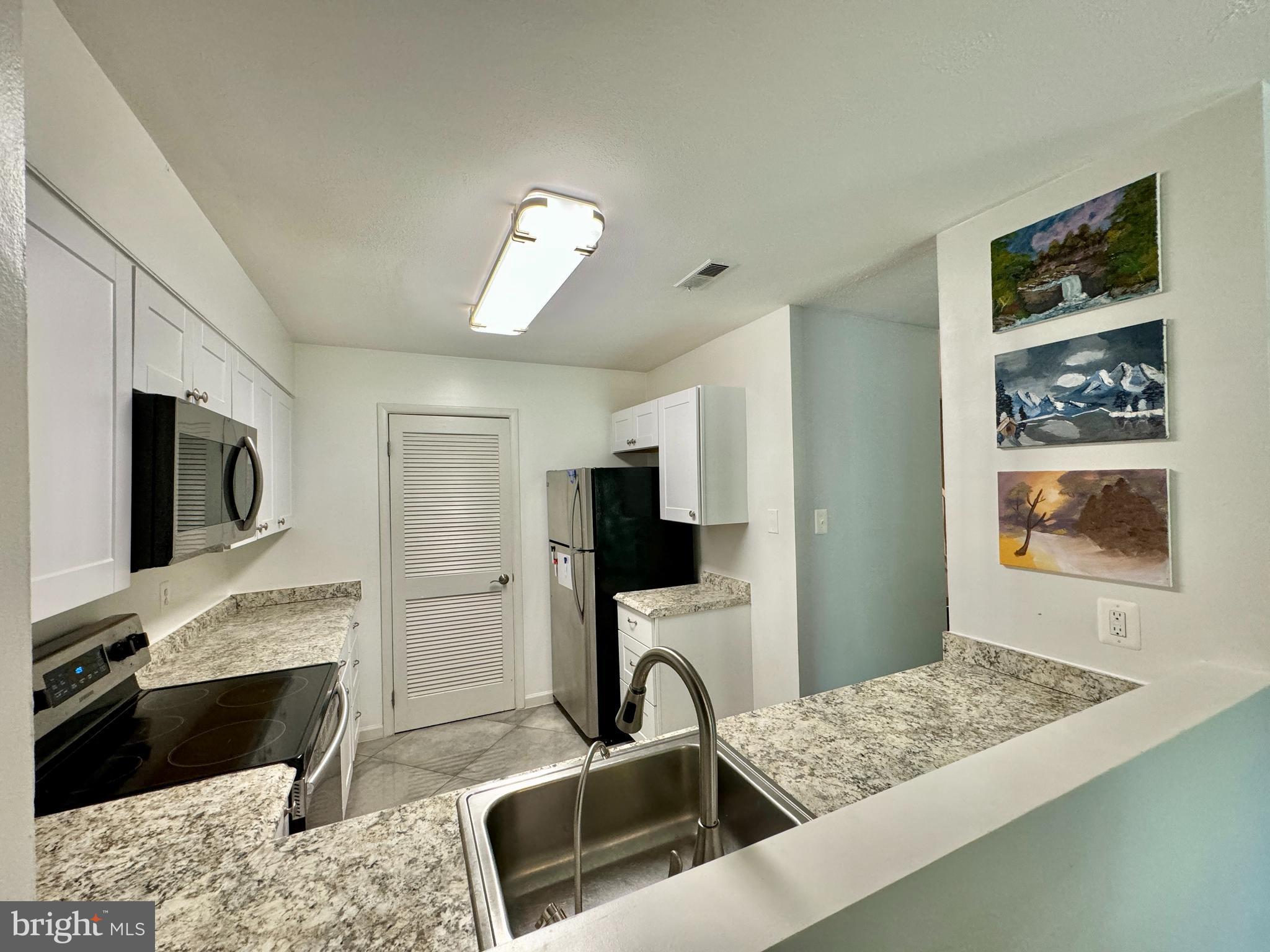 SEQUOYAH - Residential Lease
