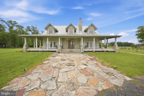 Photo of 43449 Lost Corner Road, LEESBURG, VA 20176 (MLS # VALO2136650)