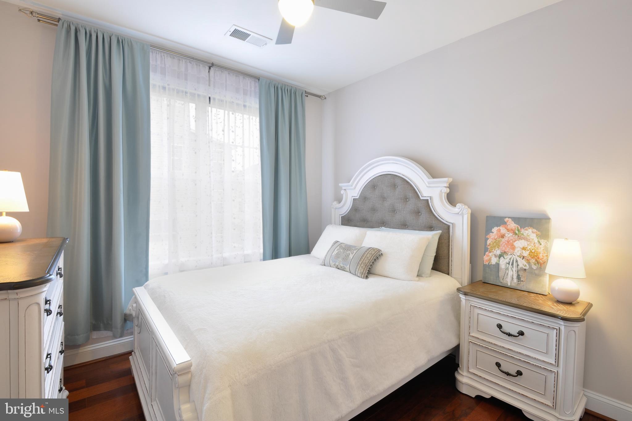 POTOMAC CLUB - Residential