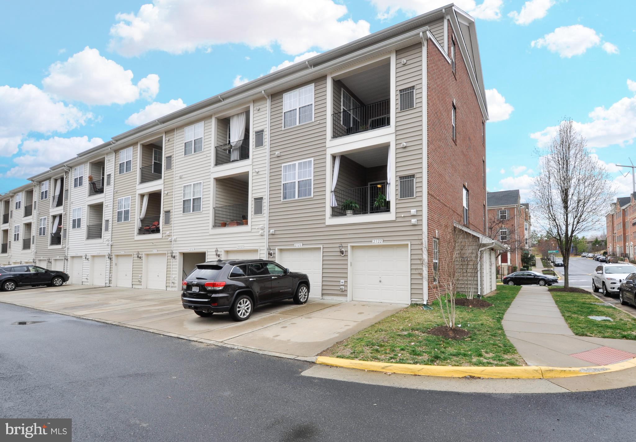 POTOMAC CLUB - Residential