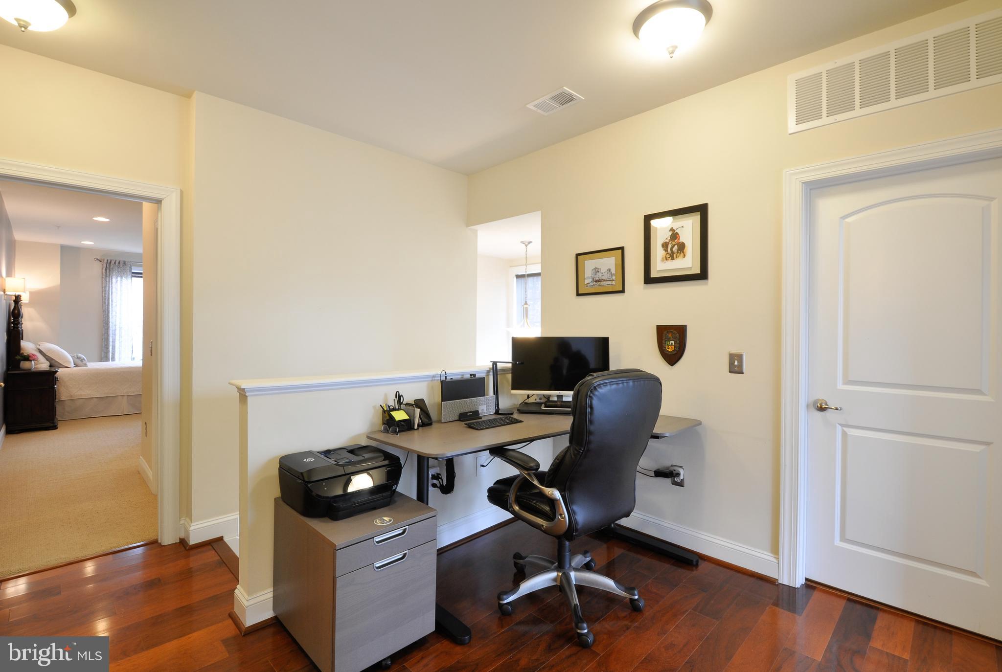 POTOMAC CLUB - Residential