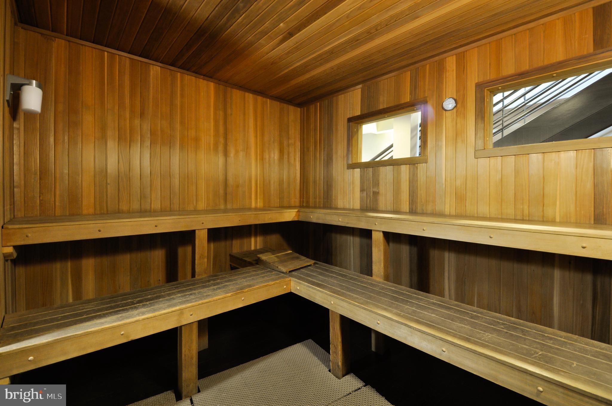 POTOMAC CLUB - Residential