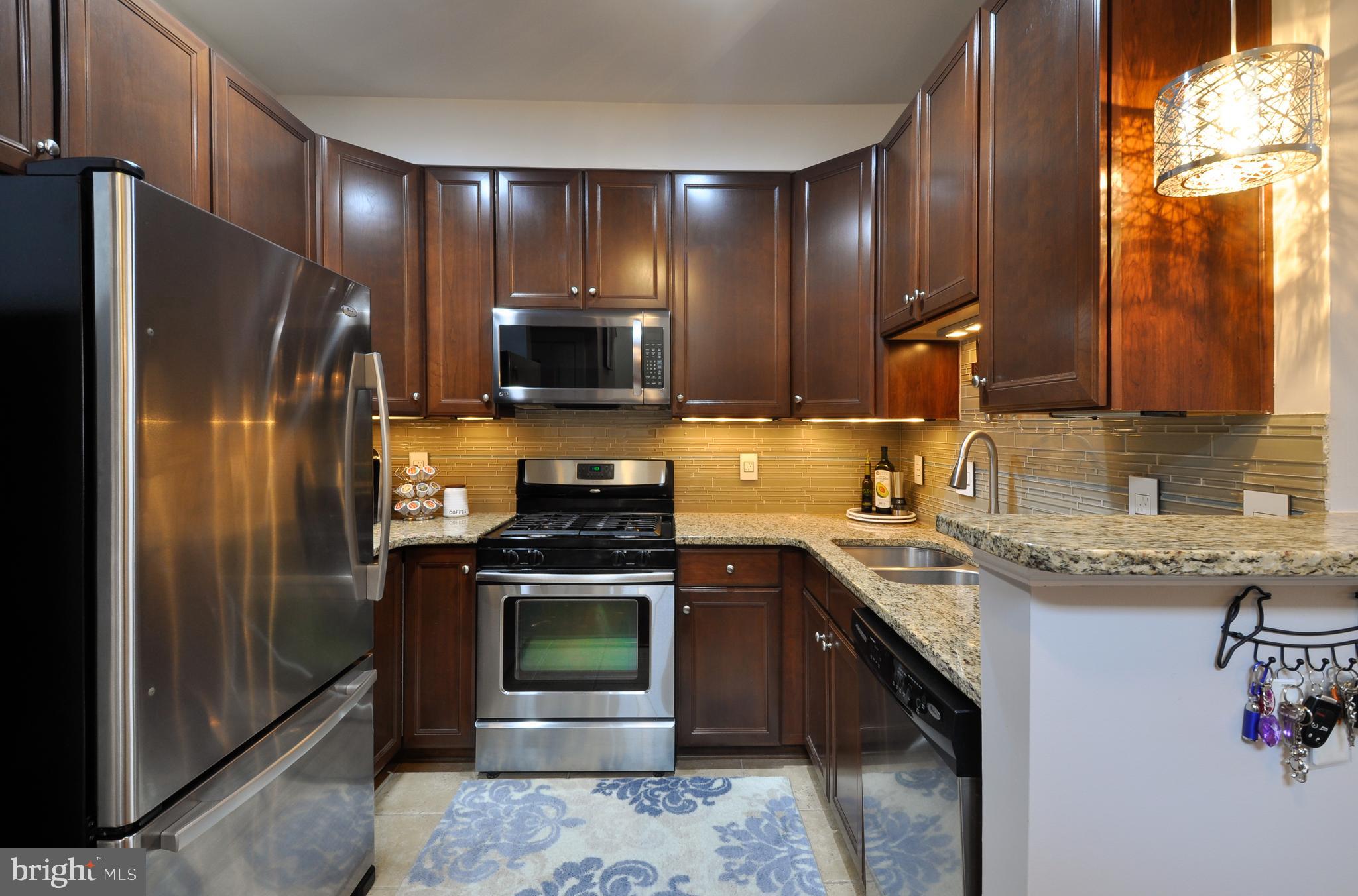 POTOMAC CLUB - Residential