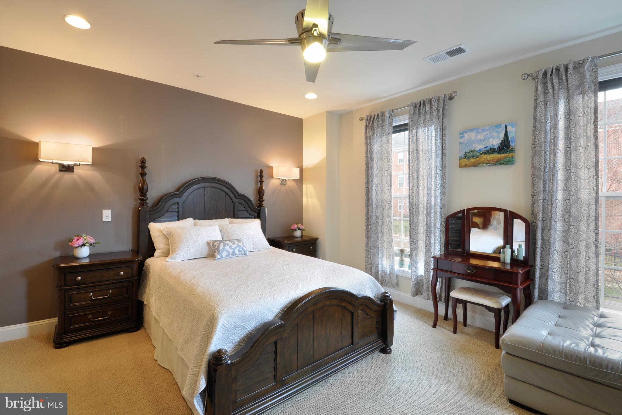 POTOMAC CLUB - Residential