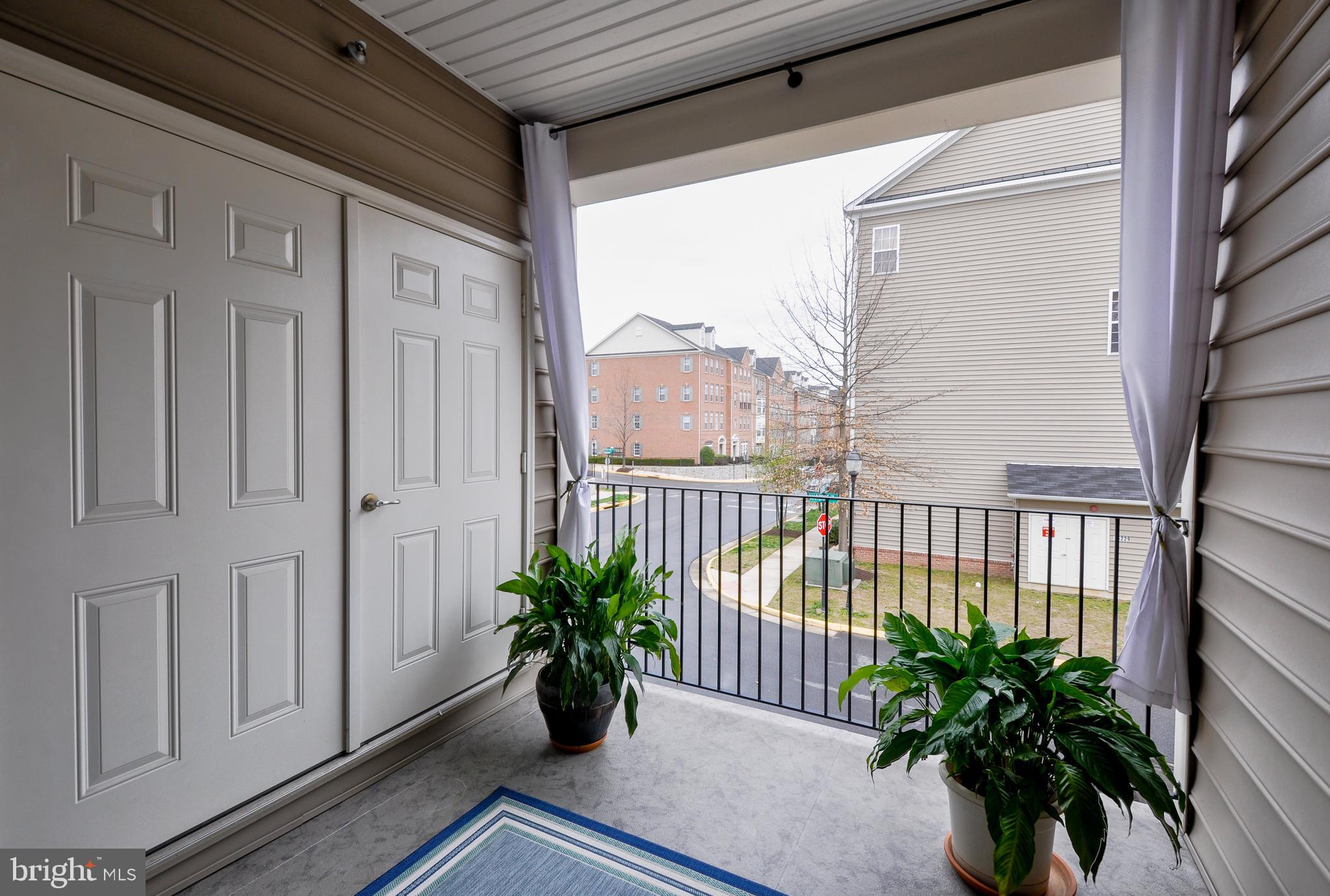 POTOMAC CLUB - Residential