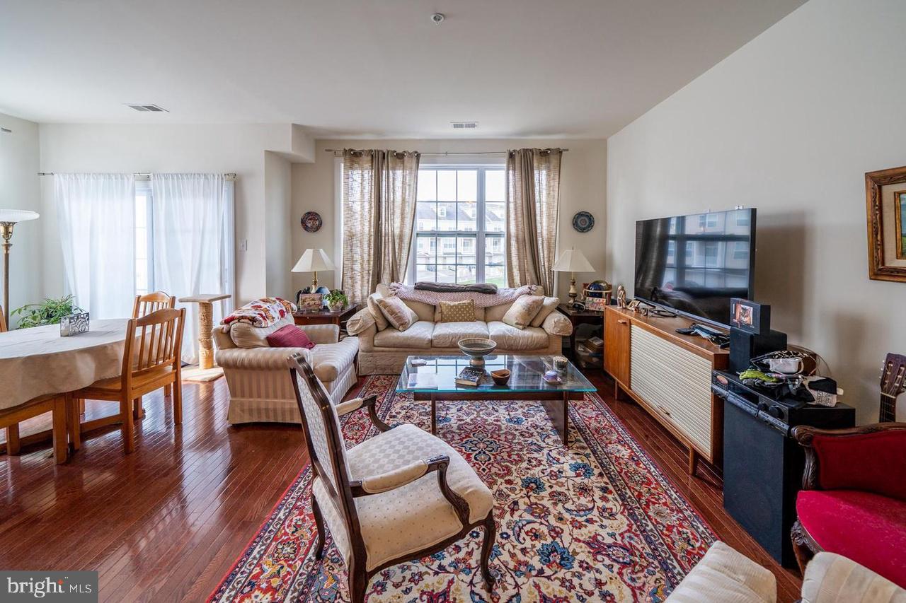 UNION STATION II - Residential Lease