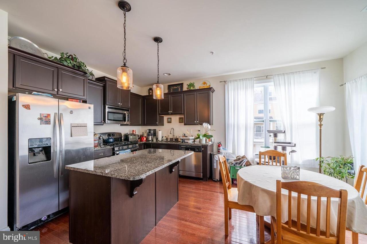 UNION STATION II - Residential Lease