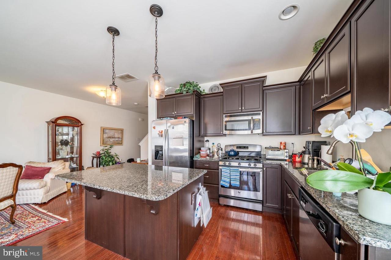 UNION STATION II - Residential Lease