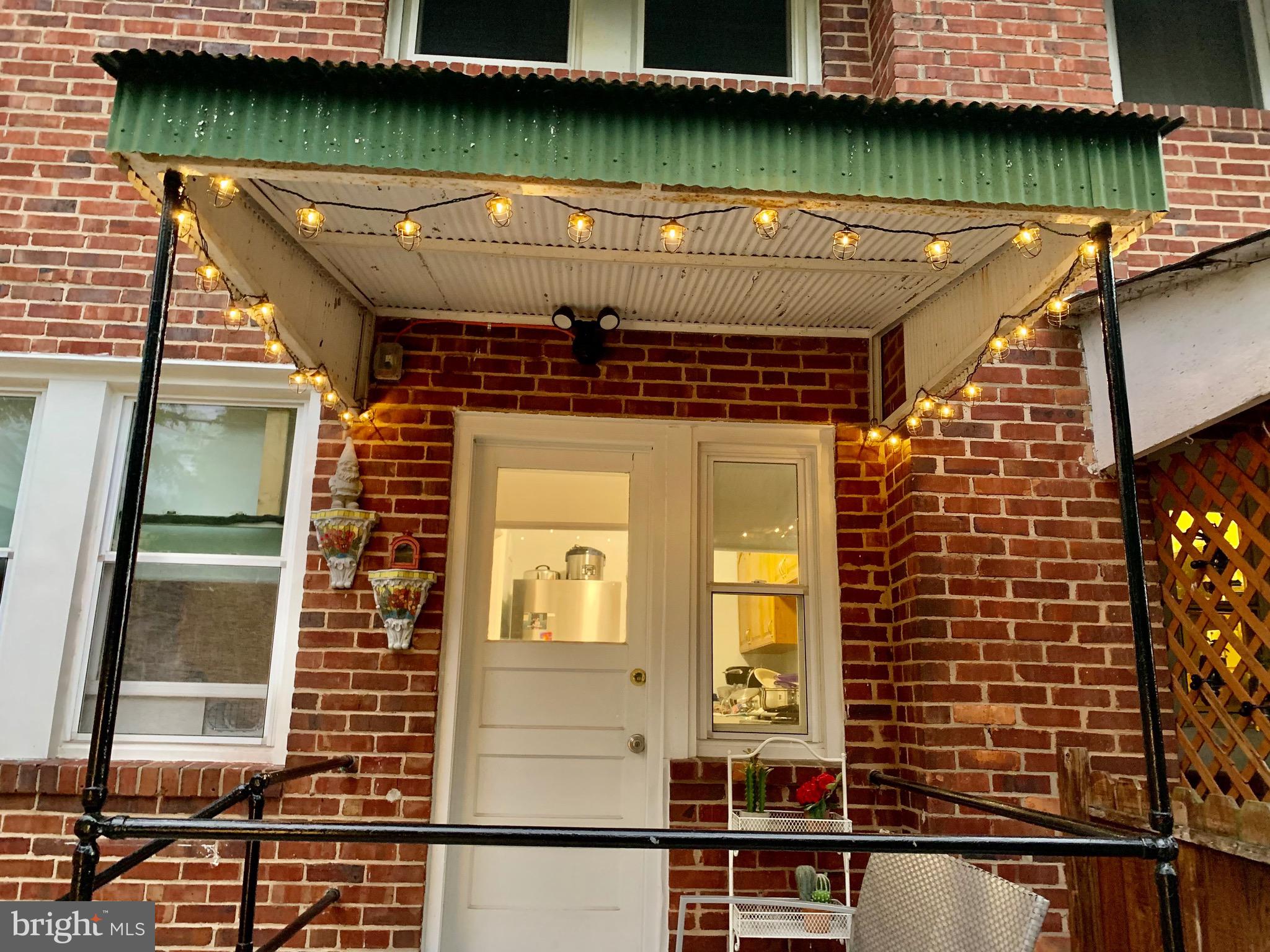 MEDFIELD - Residential