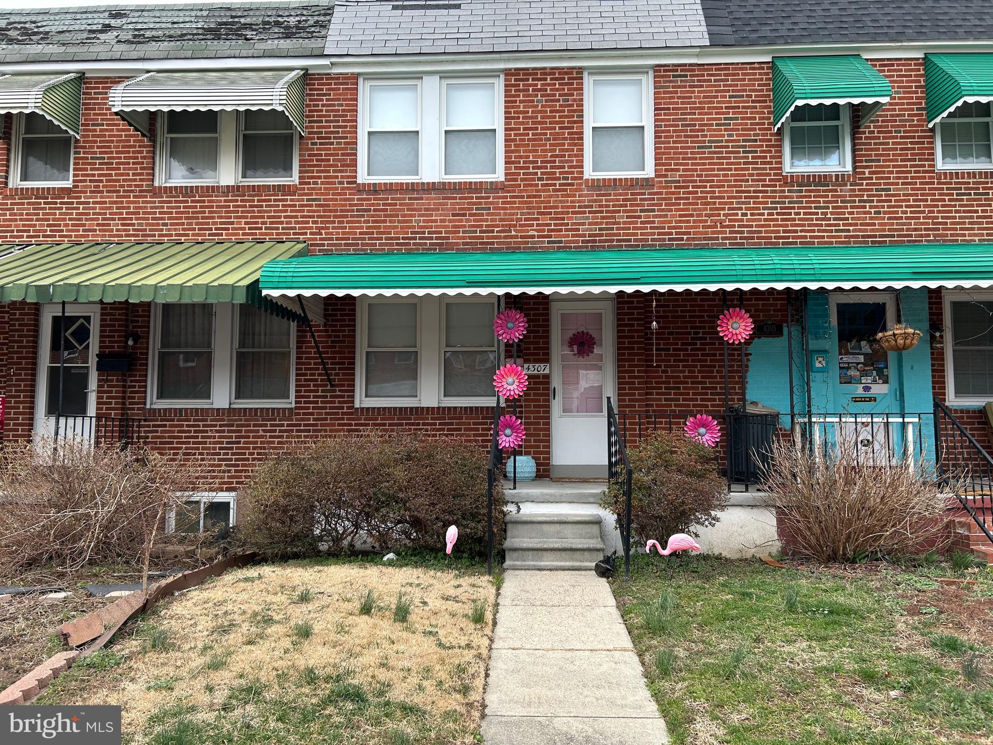 MEDFIELD - Residential