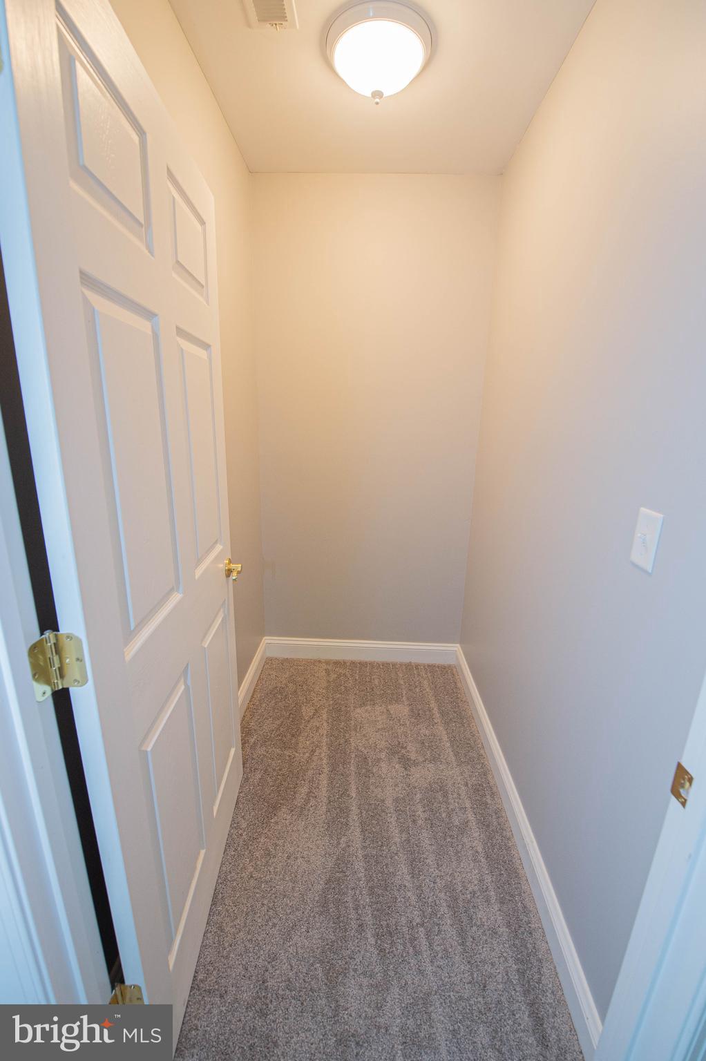 CANAL WOODS CM - Residential