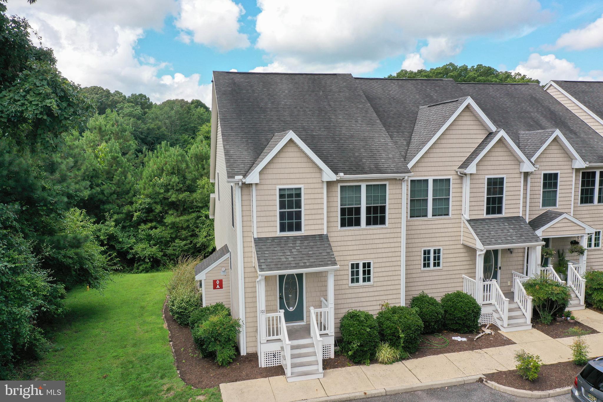 CANAL WOODS CM - Residential