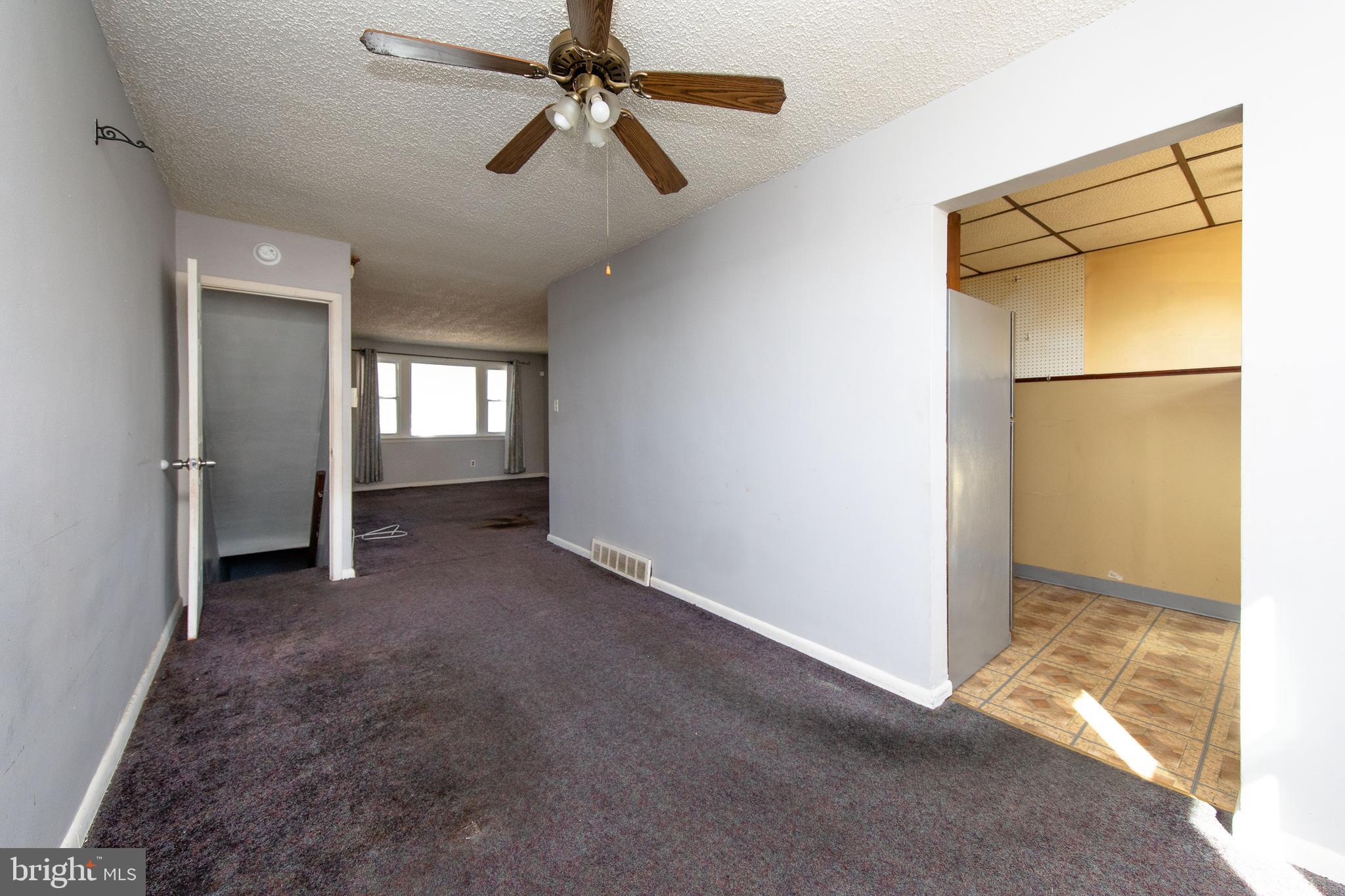 ROXBOROUGH - Residential