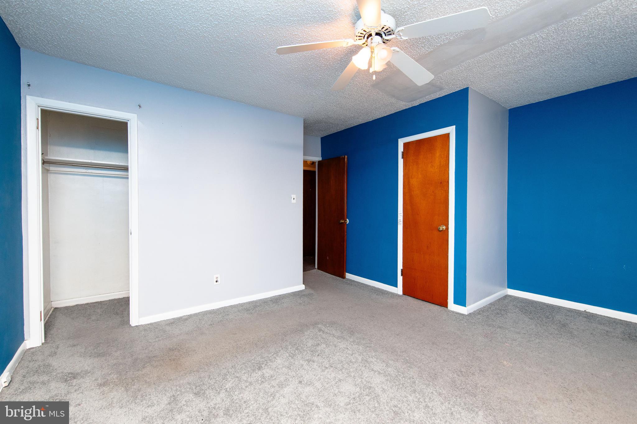 ROXBOROUGH - Residential