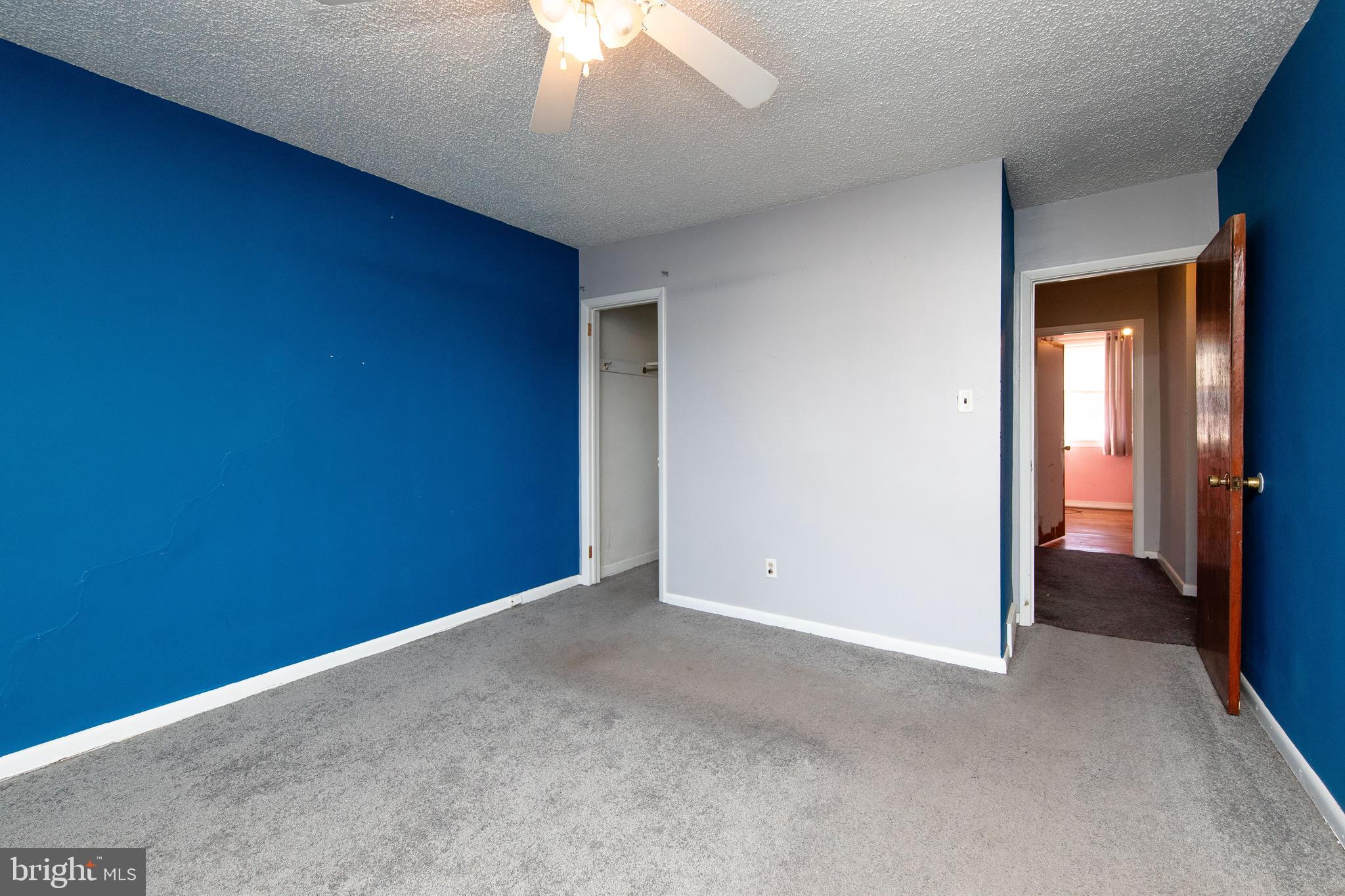 ROXBOROUGH - Residential