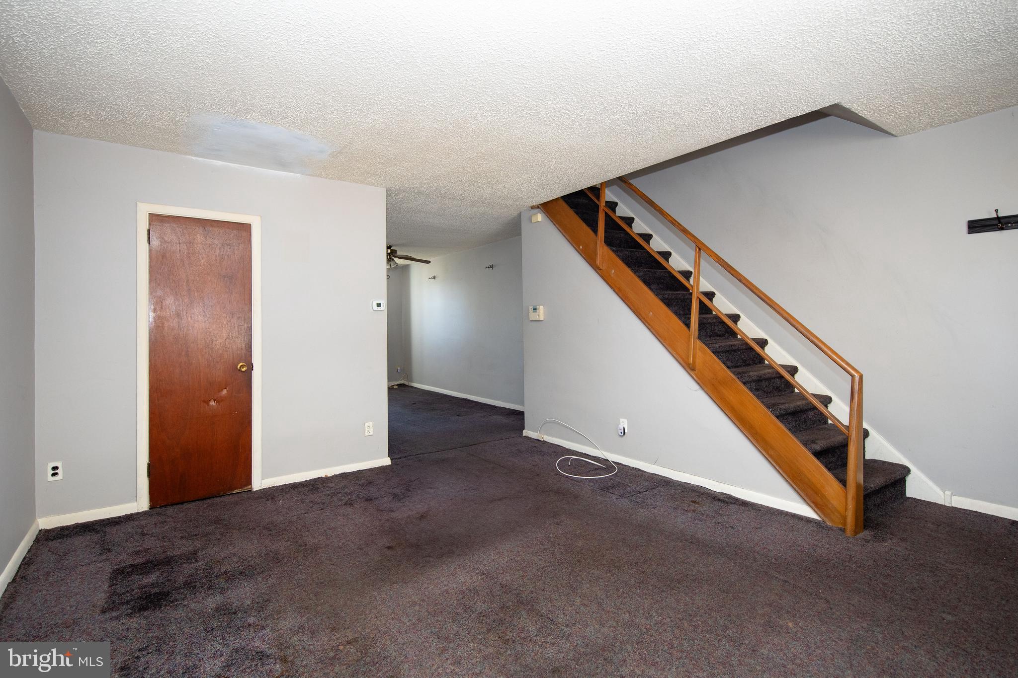 ROXBOROUGH - Residential